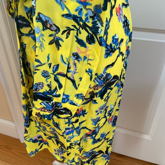 Floral-Print Crepe De Chine Silk Blended Shirt Dress from DIANE VON FURSTENBERG - Picture 9 of 13